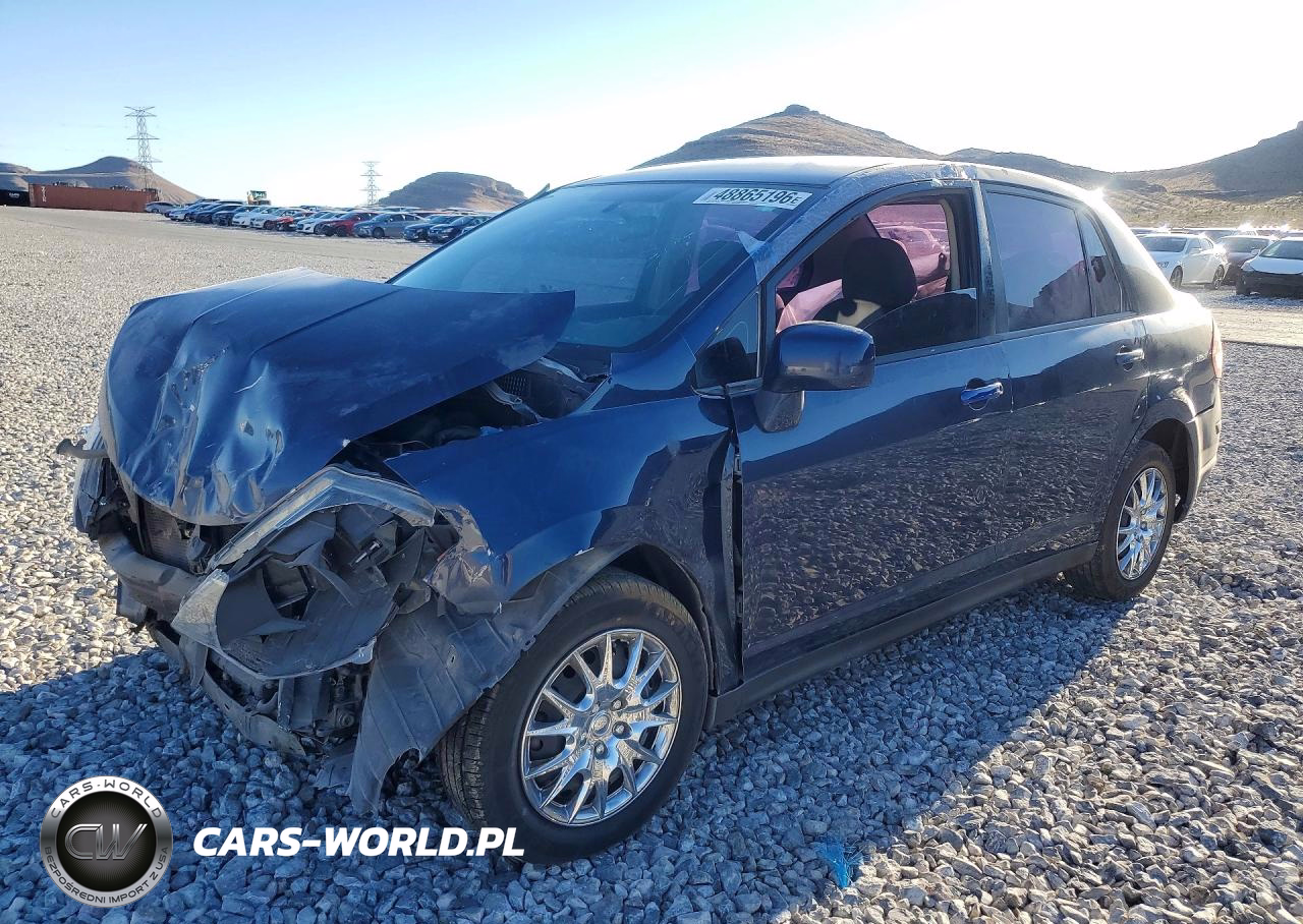 2009 Nissan Versa 1.8 S