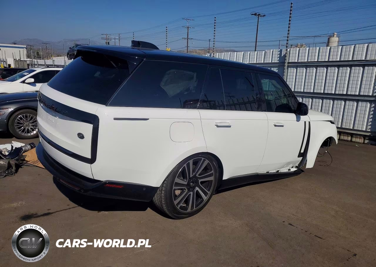 2023 Land Rover Range Rover Se VIN:SALKP9E77PA033010 - 3