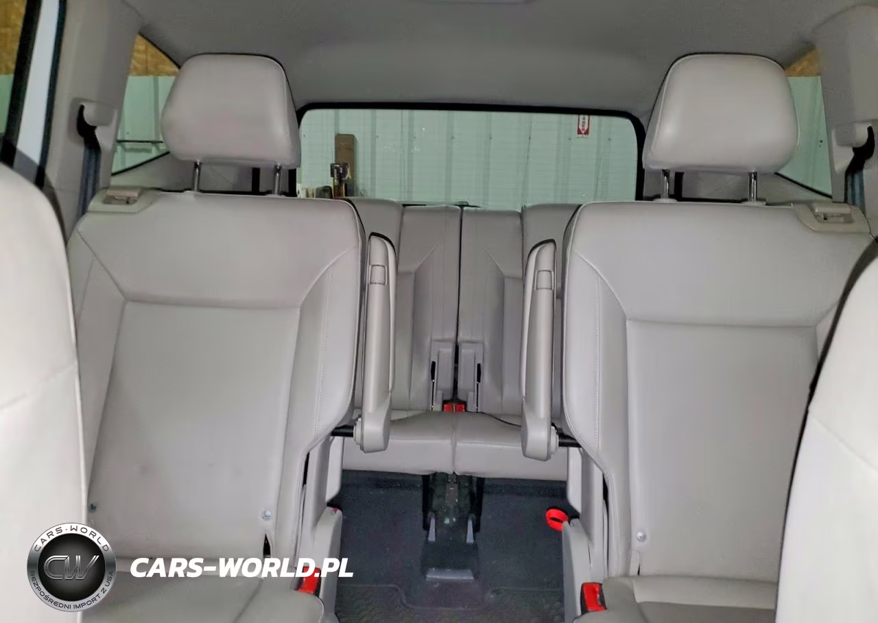 2018 Volkswagen Atlas Se VIN:1V2PR2CA1JC576957 - 10
