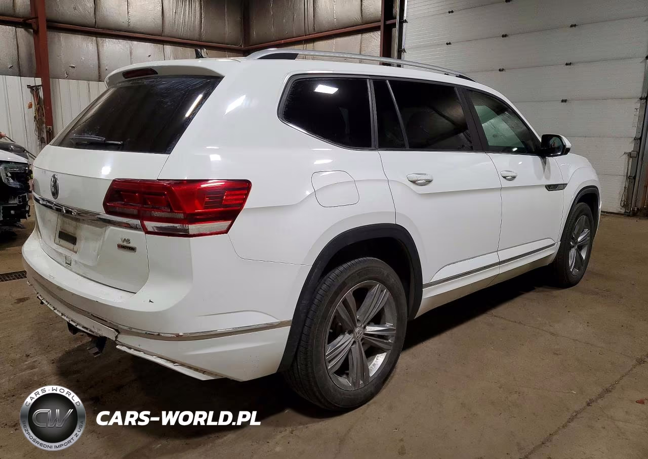 2018 Volkswagen Atlas Se VIN:1V2PR2CA1JC576957 - 3