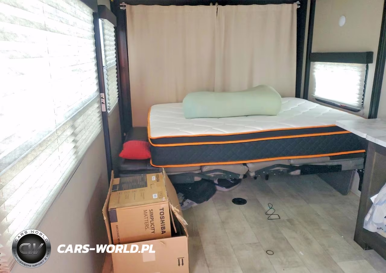 2022 Grand Design Momentum Camper VIN:573TM2120N1217507 - 6