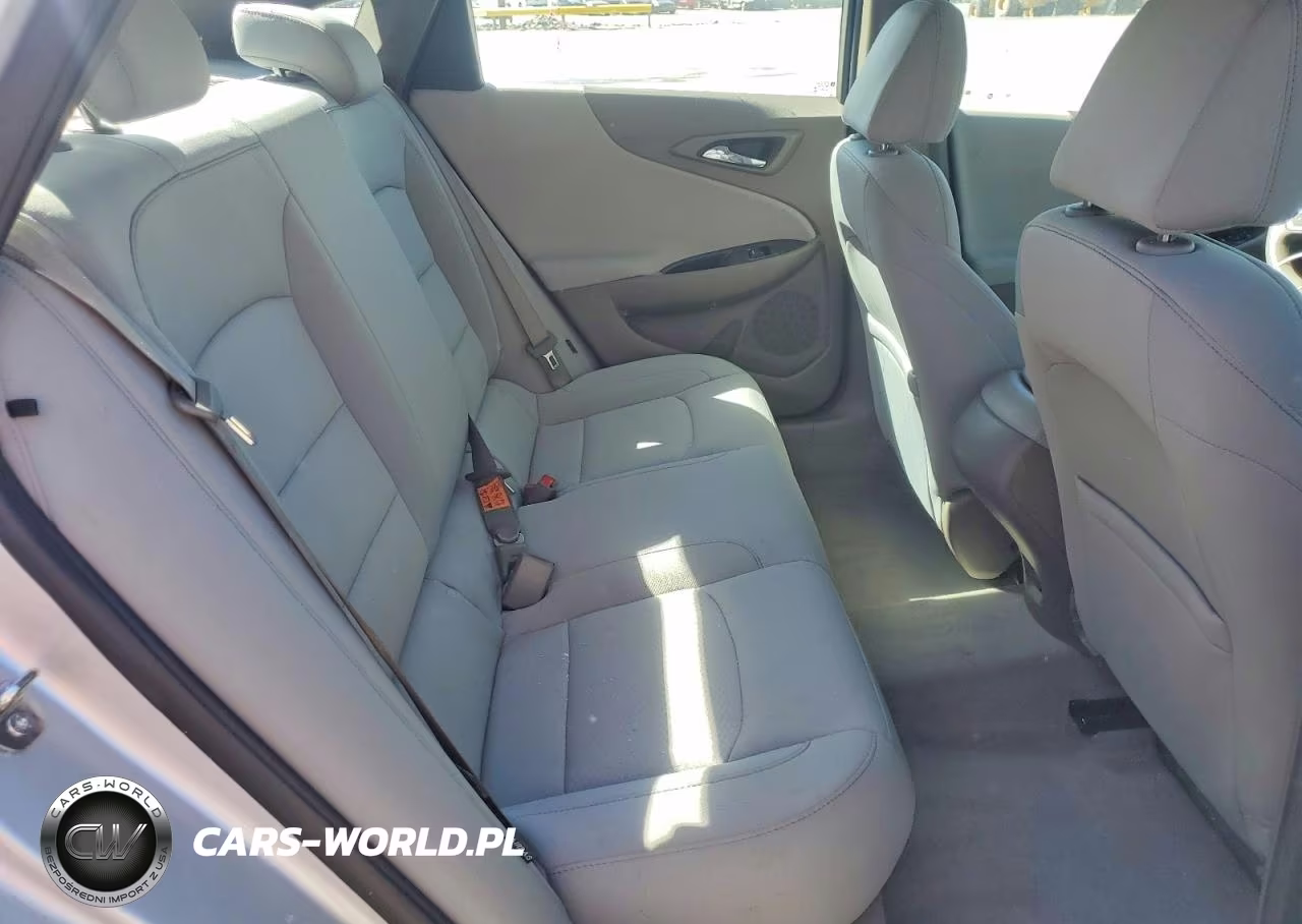 2022 Chevrolet Malibu Ls VIN:1G1ZC5ST8NF156402 - 10