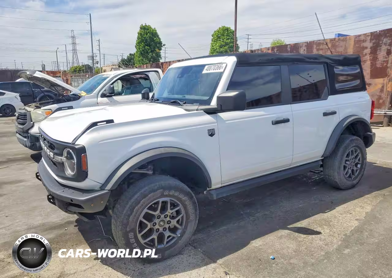 2022 Ford Bronco Base