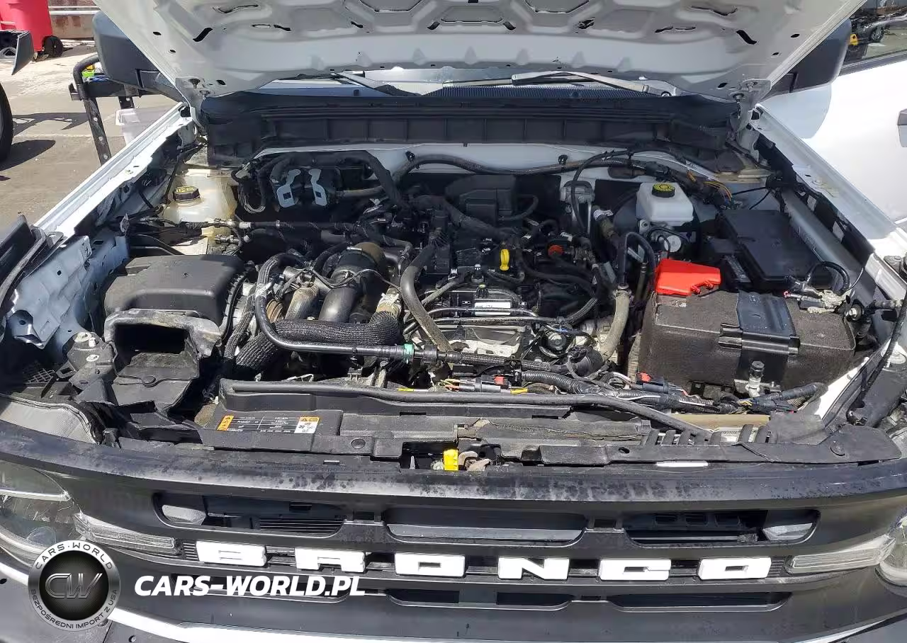 2022 Ford Bronco Base VIN:1FMDE5BH3NLB16572 - 11