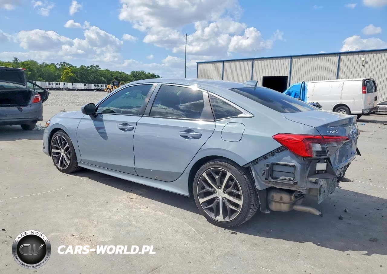 2024 Honda Civic Touring VIN:2HGFE1F9XRH330696 - 2