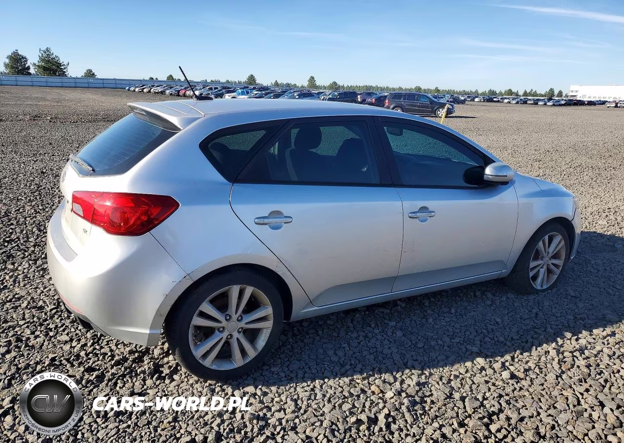 2011 Kia Forte5 Sx VIN:KNAFW5A32B5330028 - 3