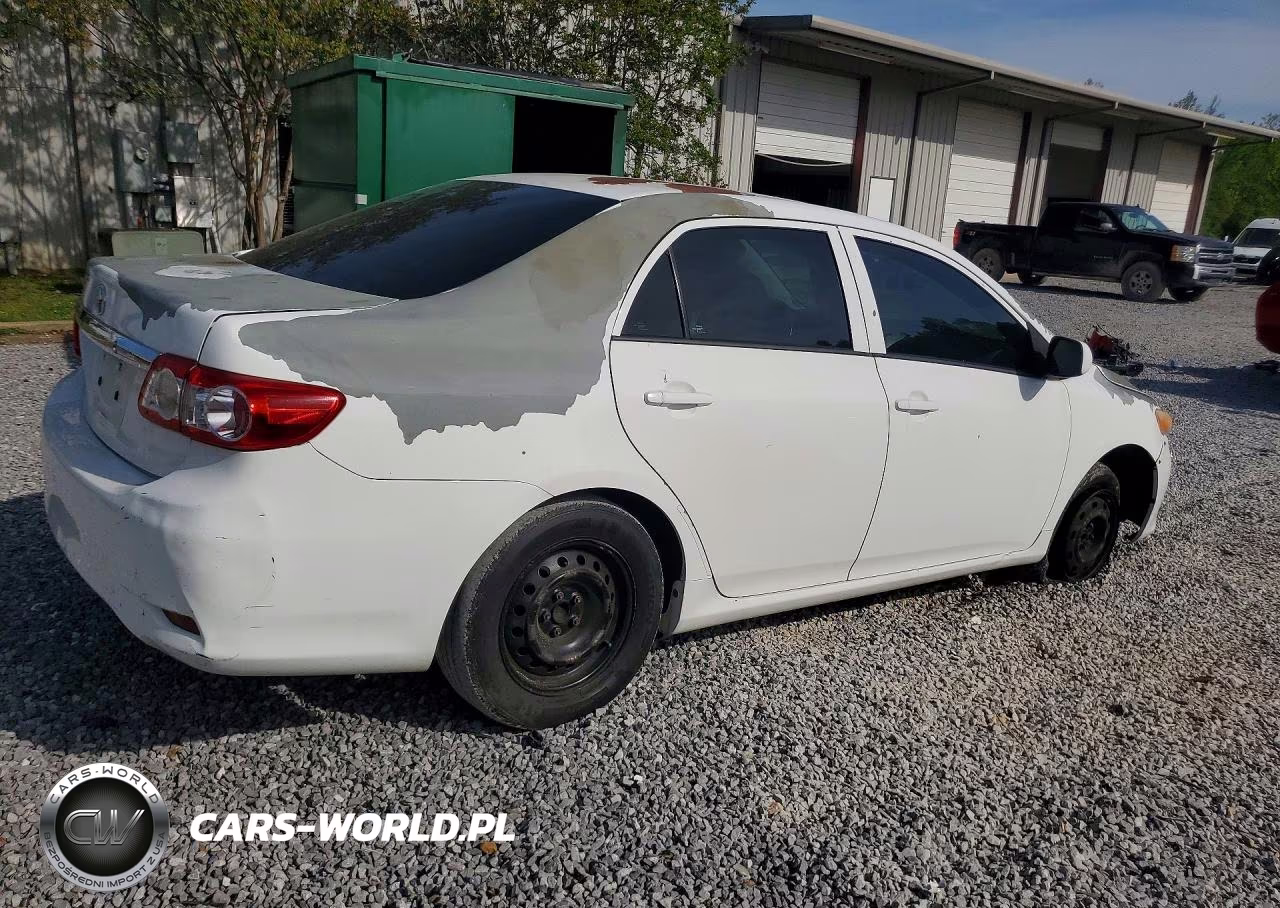 2013 Toyota Corolla L VIN:5YFBU4EE8DP089045 - 3