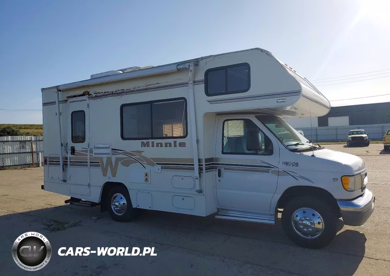 2001 Ford Minnie Rv