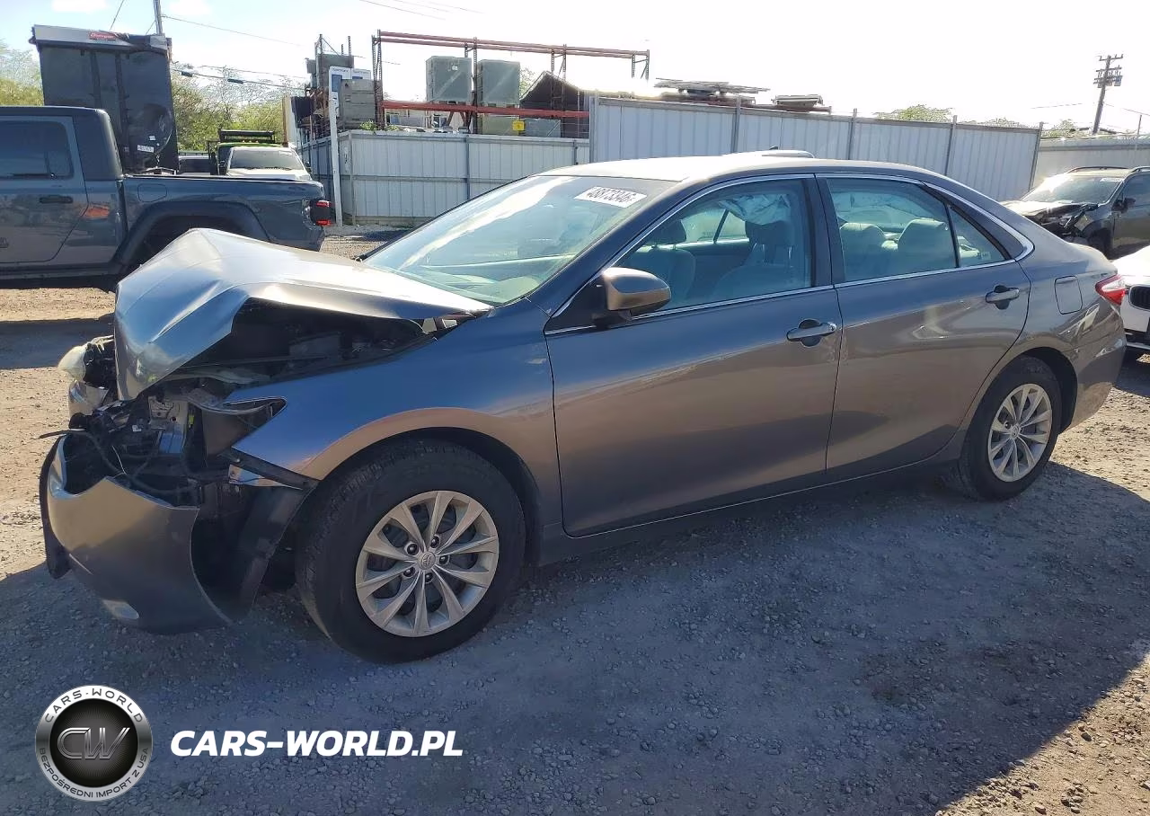 2016 Toyota Camry Le