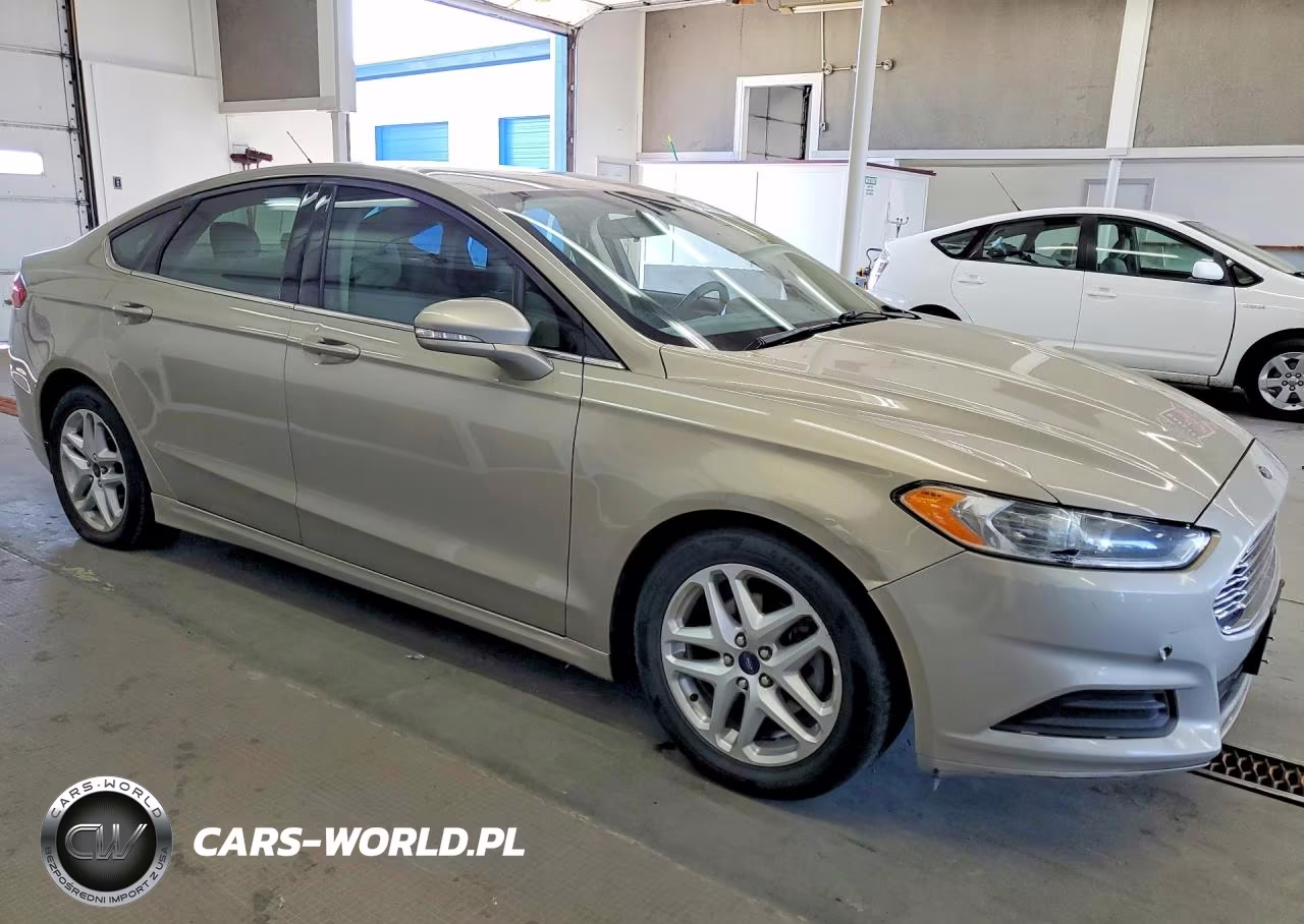 2015 Ford Fusion Se VIN:3FA6P0H70FR202987 - 4