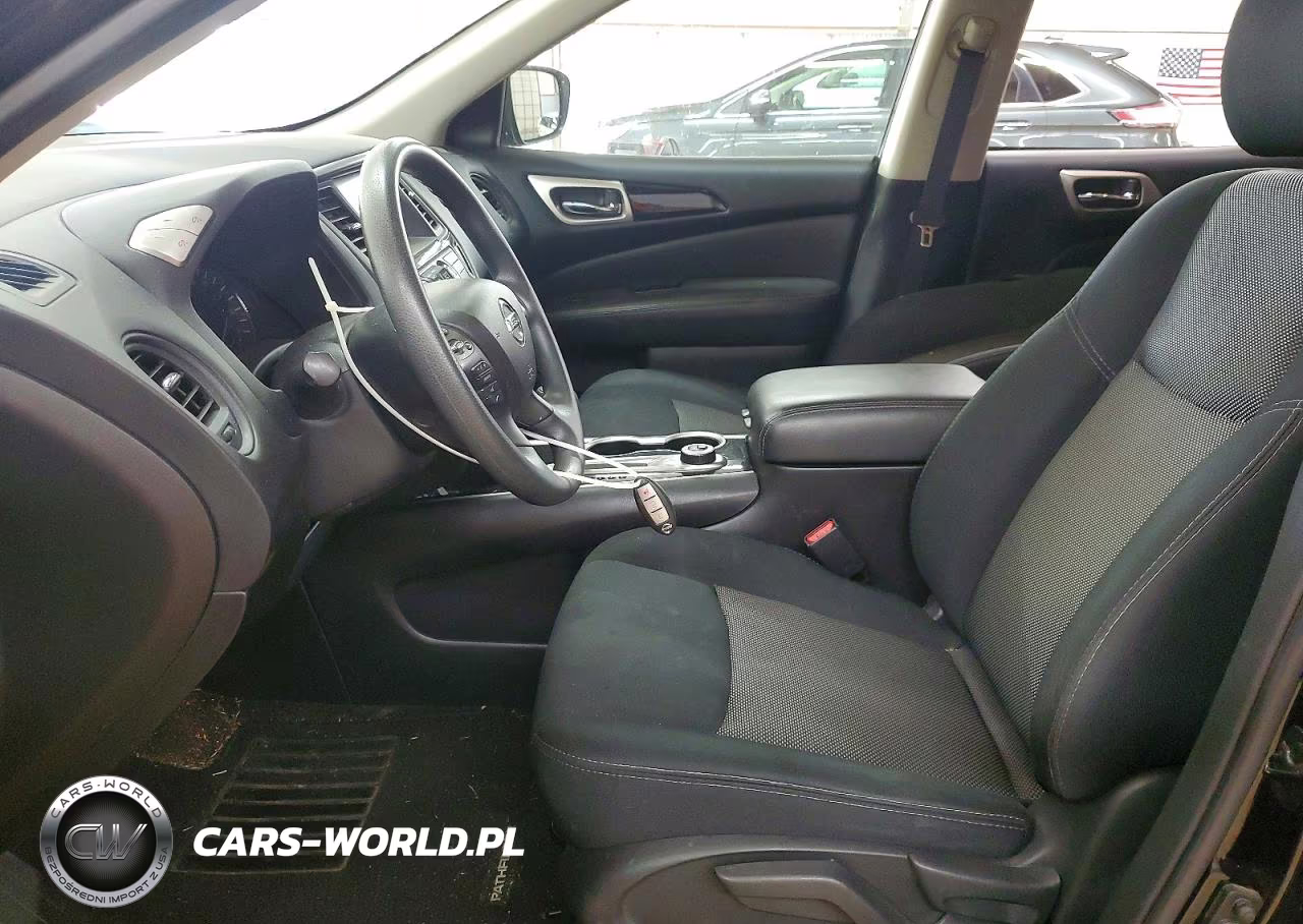 2018 Nissan Pathfinder S VIN:5N1DR2MM1JC670927 - 7