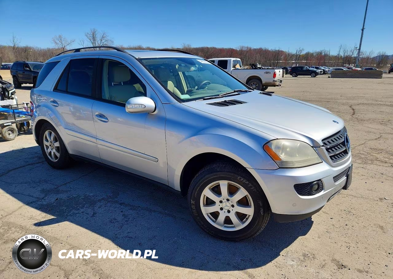 2007 Merz M-Class VIN:4JGBB86E17A249136 - 4