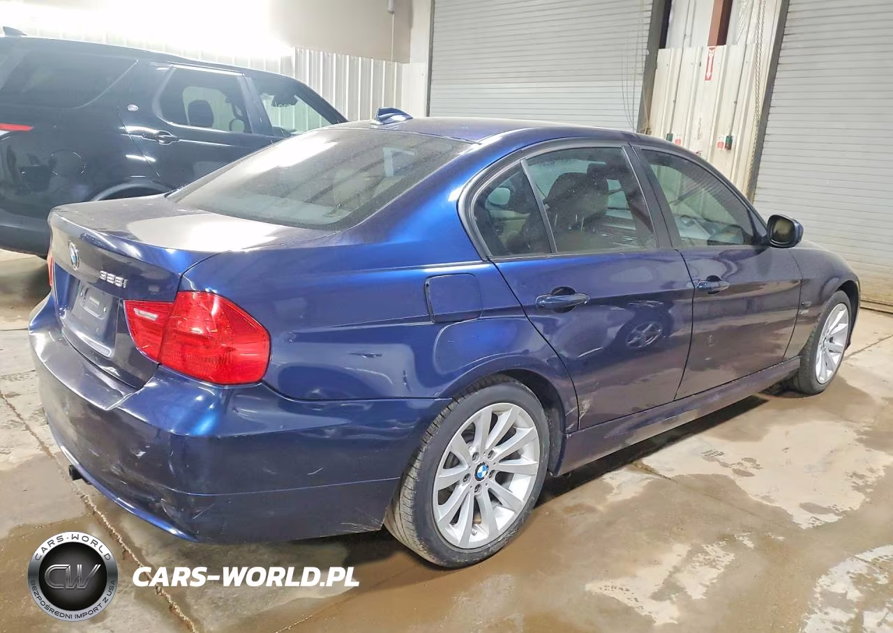 2011 BMW 328 Xi Sulev VIN:WBAPK5G56BNN28166 - 3