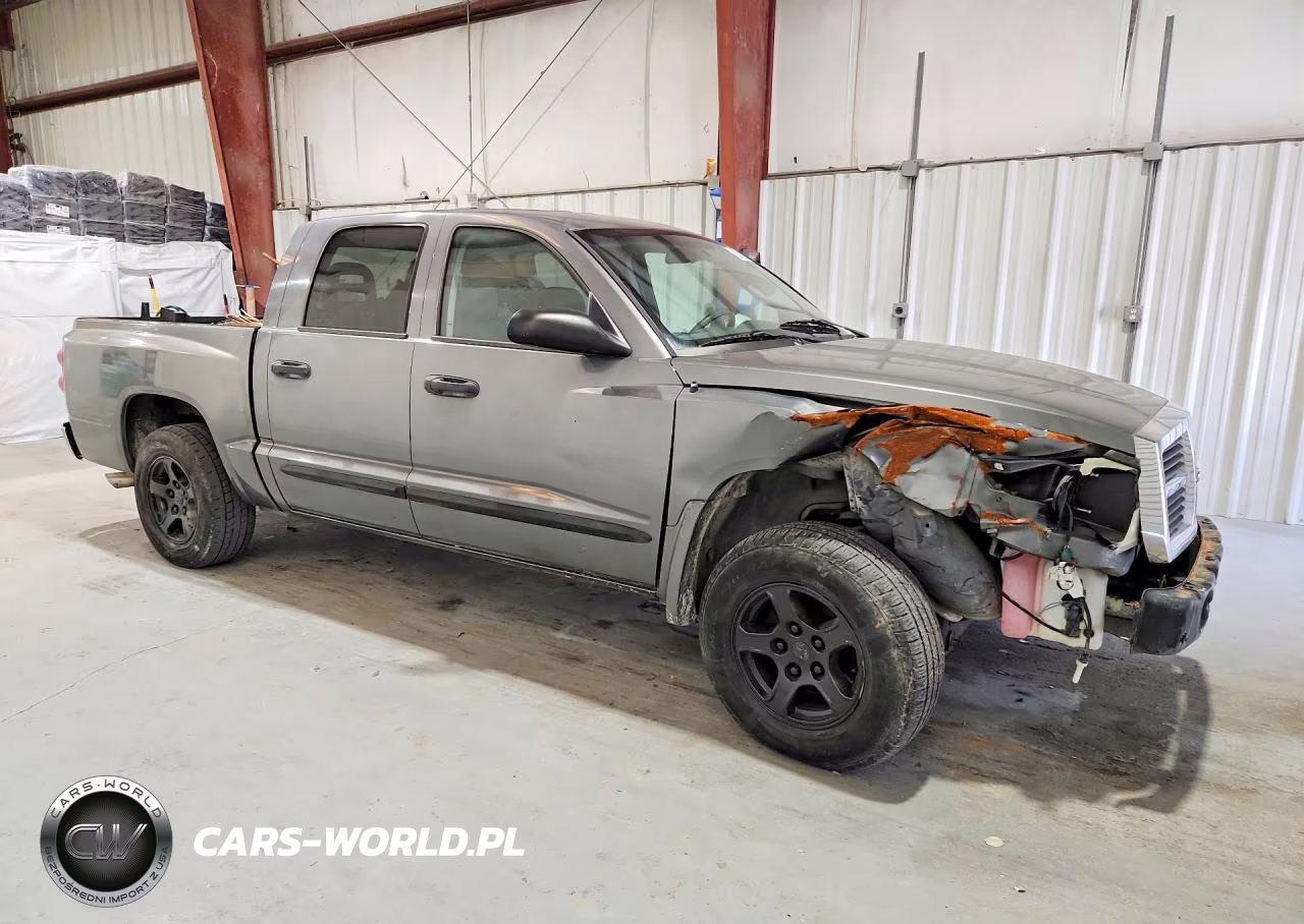 2005 Dodge Dakota Quad Slt VIN:1D7HE48N25S165920 - 4