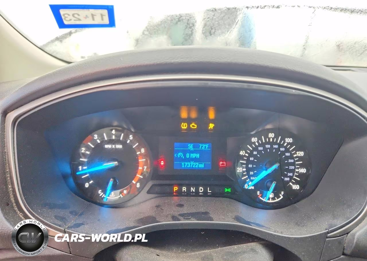 2018 Ford Fusion S VIN:3FA6P0G72JR193610 - 9