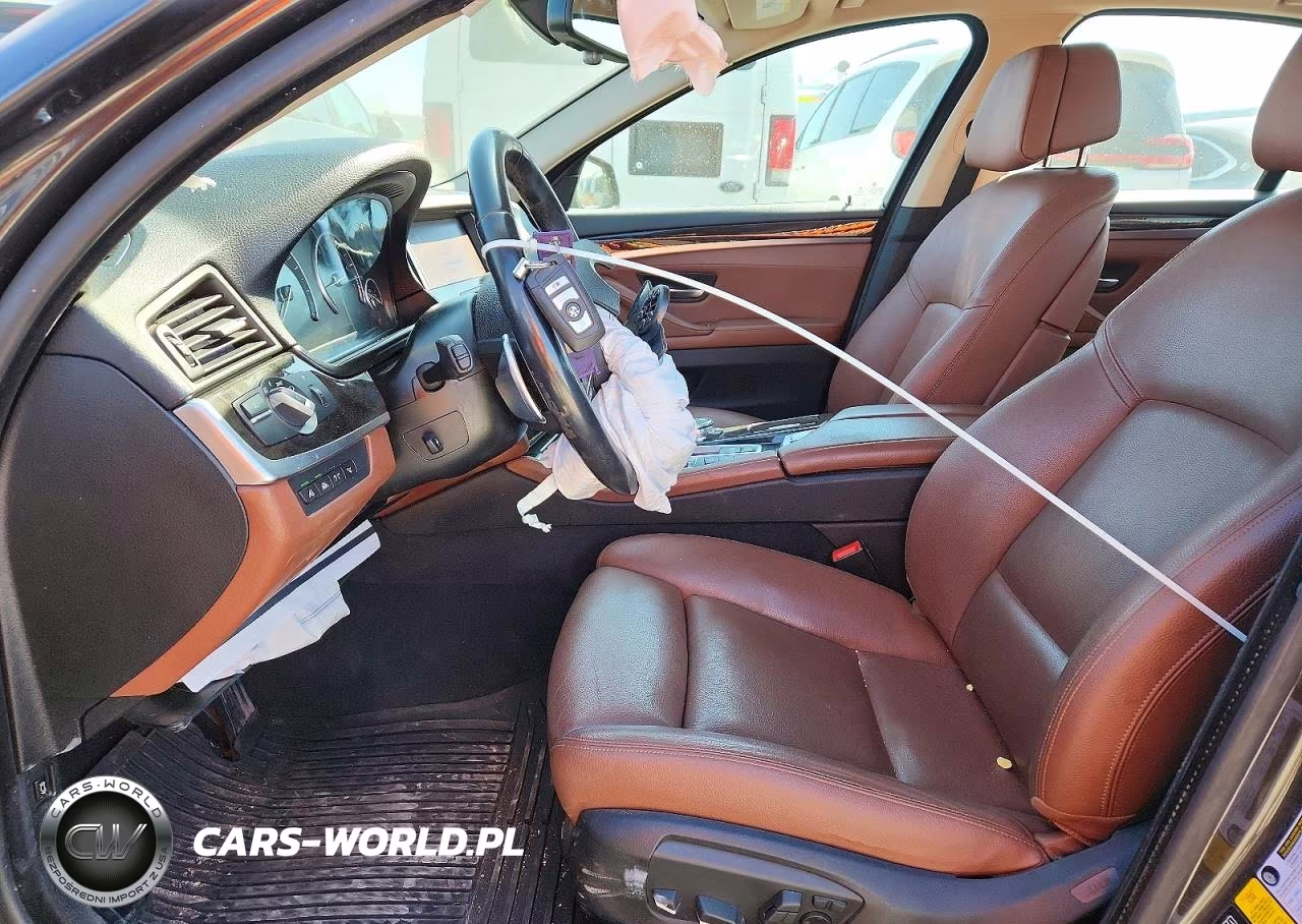 2016 BMW 528 Xi VIN:WBA5A7C53GG151819 - 7