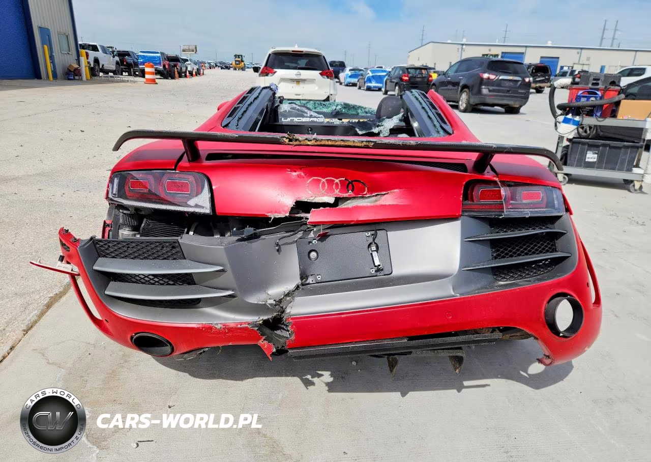 2012 Audi R8 5.2 Quattro VIN:WUA9NAFGXCN900112 - 6