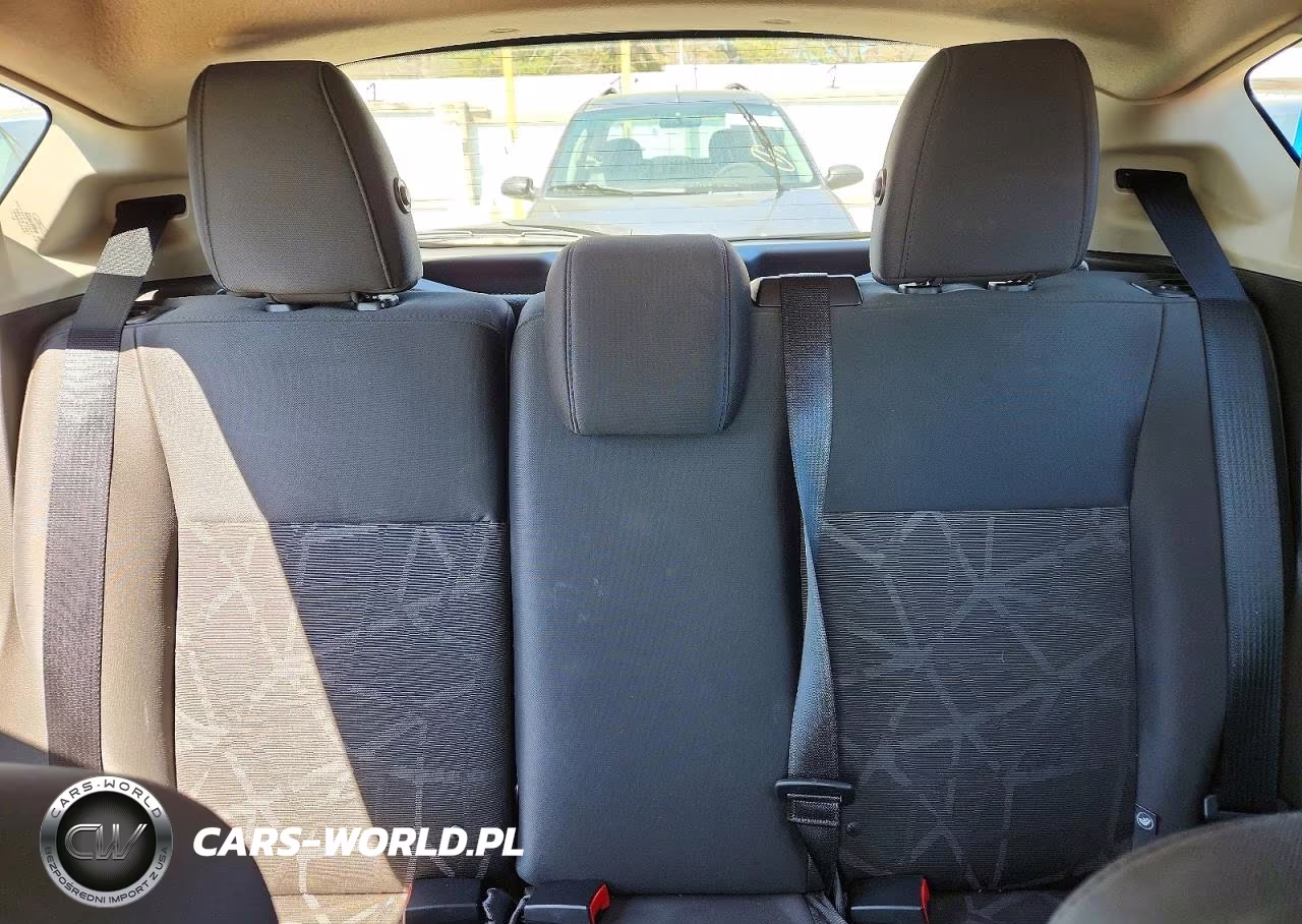 2013 Ford Fiesta VIN:3FADP4EJXDM107023 - 10