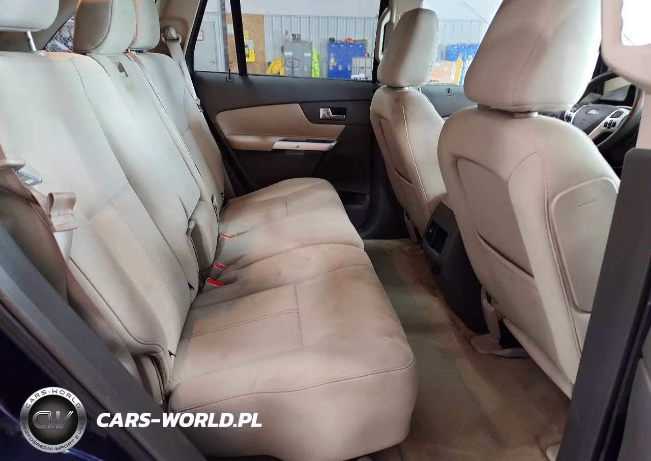 2011 Ford Edge Se VIN:2FMDK3GC3BBA26215 - 10