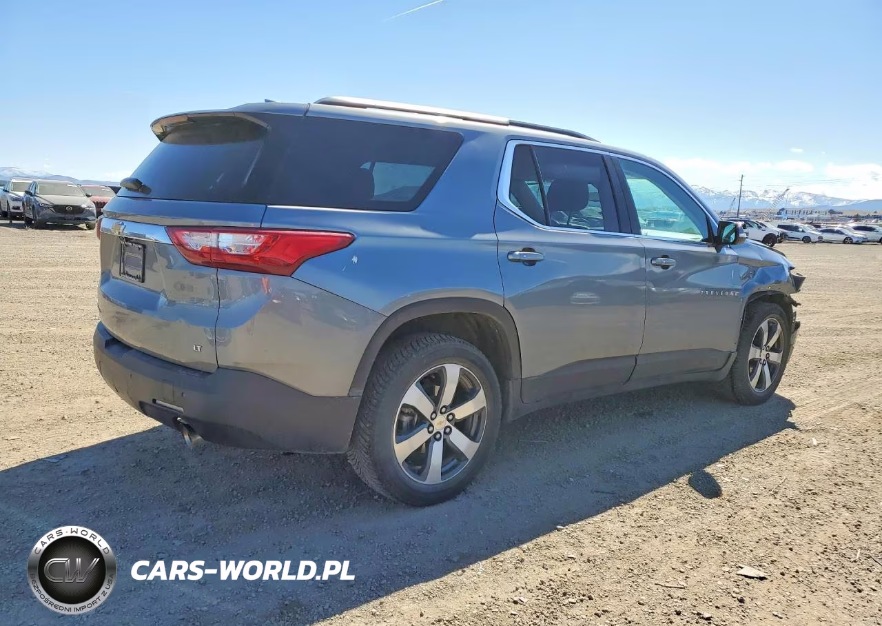 2019 Chevrolet Traverse Lt VIN:1GNEVHKW4KJ298659 - 3