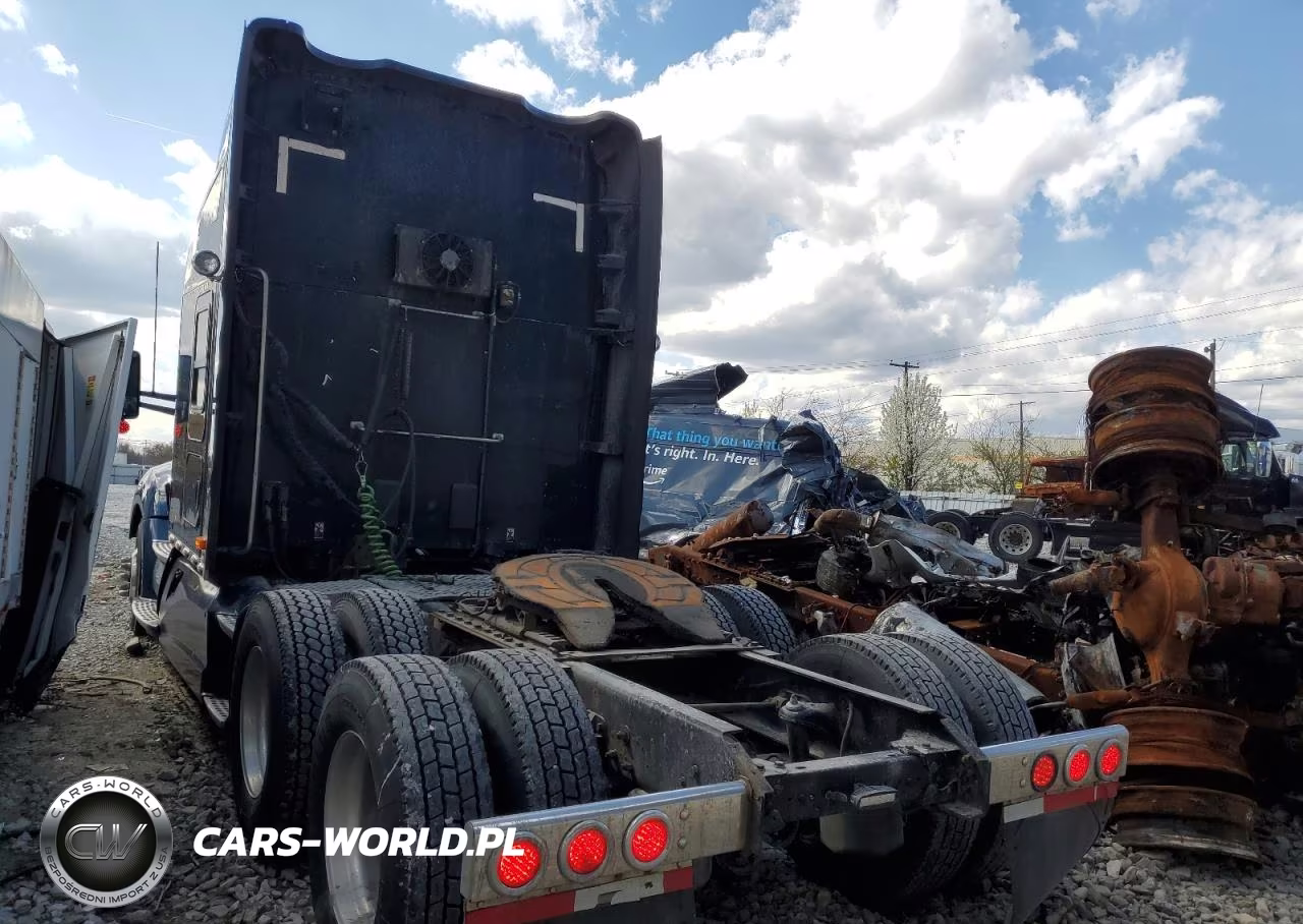 2015 Kenworth T680 Semi Truck VIN:1XKYDP9X5FJ973625 - 3