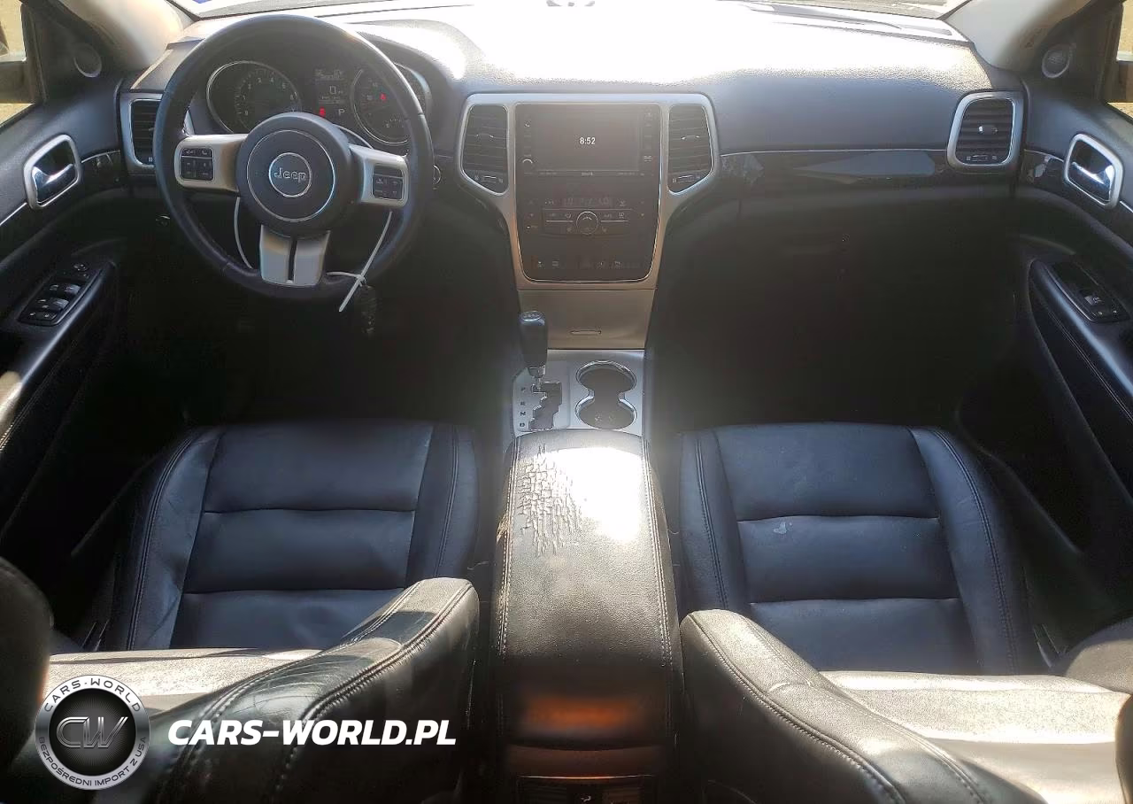 2011 Jeep Grand Cherokee Laredo VIN:1J4RR4GT1BC622221 - 8