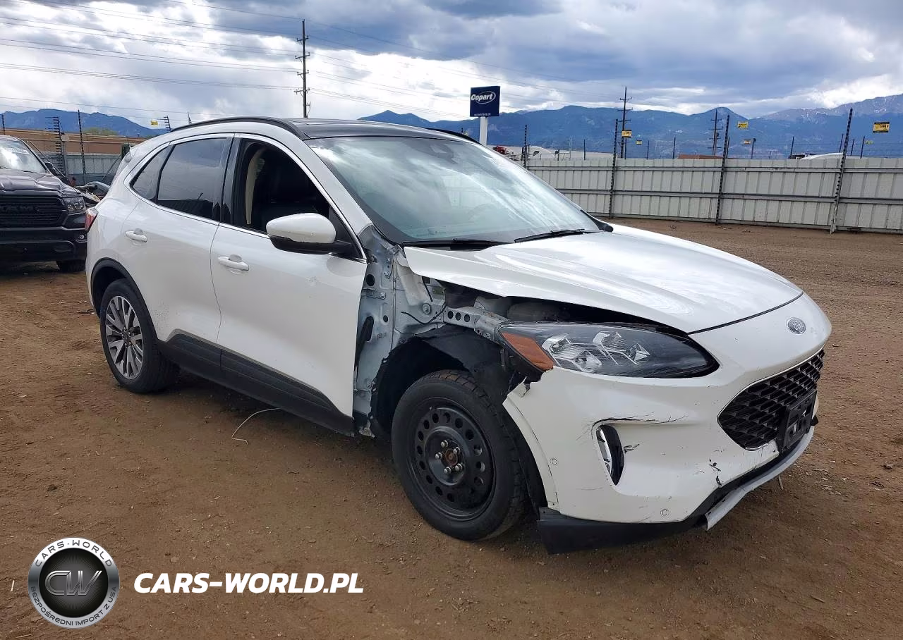 2020 Ford Escape Titanium VIN:1FMCU9J92LUC74103 - 4