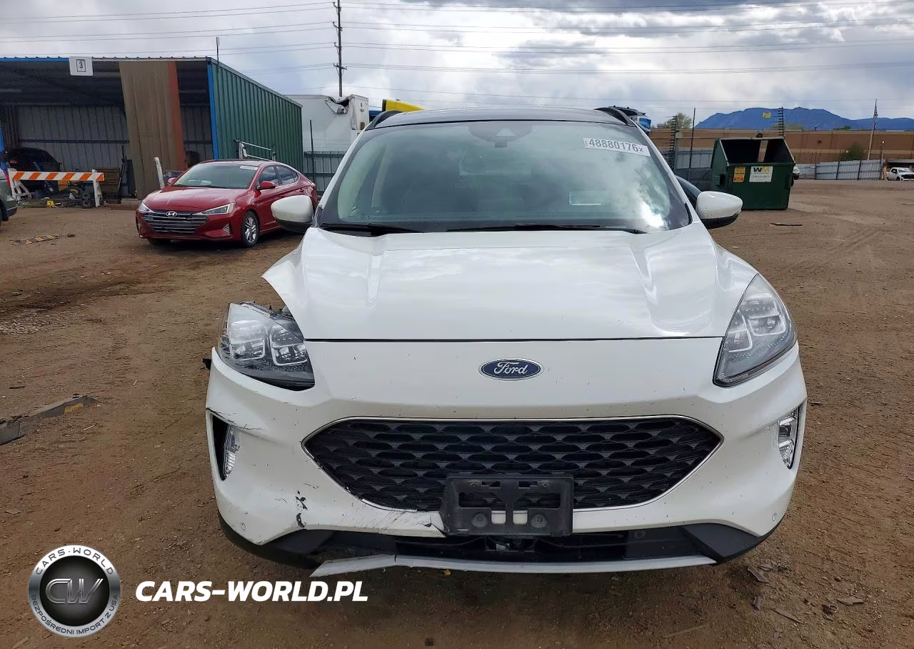 2020 Ford Escape Titanium VIN:1FMCU9J92LUC74103 - 5