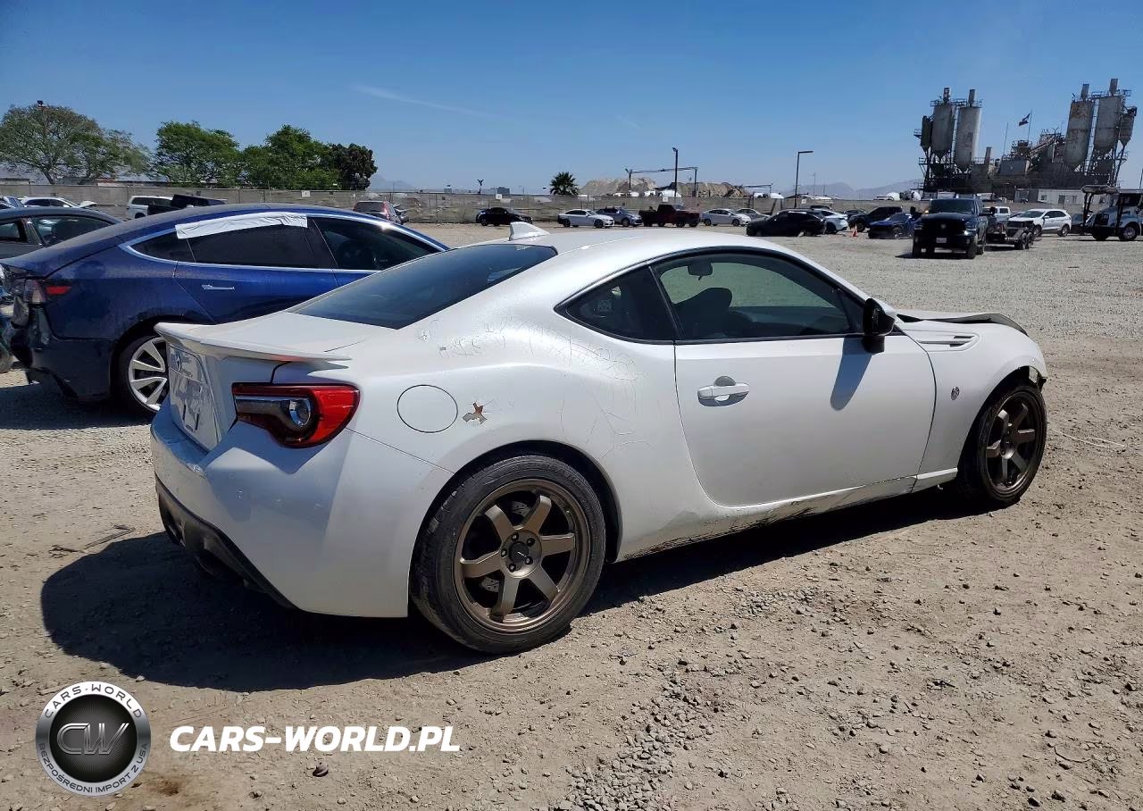 2017 Toyota 86 Base VIN:JF1ZNAA15H8709466 - 3