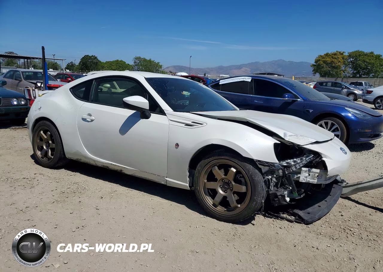 2017 Toyota 86 Base VIN:JF1ZNAA15H8709466 - 4