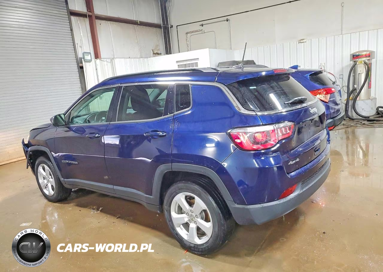 2018 Jeep Compass Latitude VIN:3C4NJDBB2JT261966 - 2