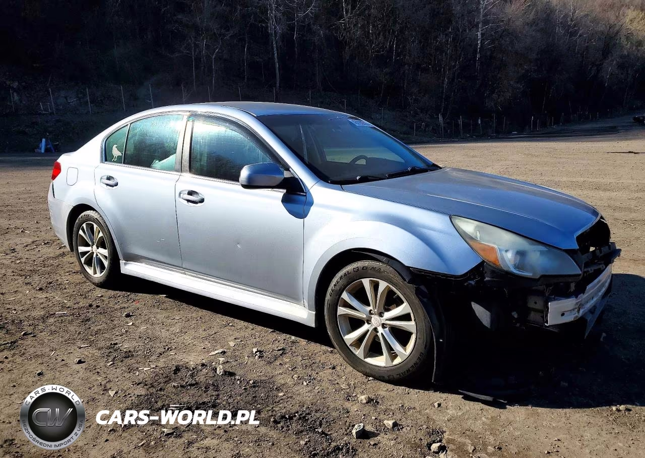 2014 Subaru Legacy 2.5I Premium VIN:4S3BMBC6XE3027429 - 4