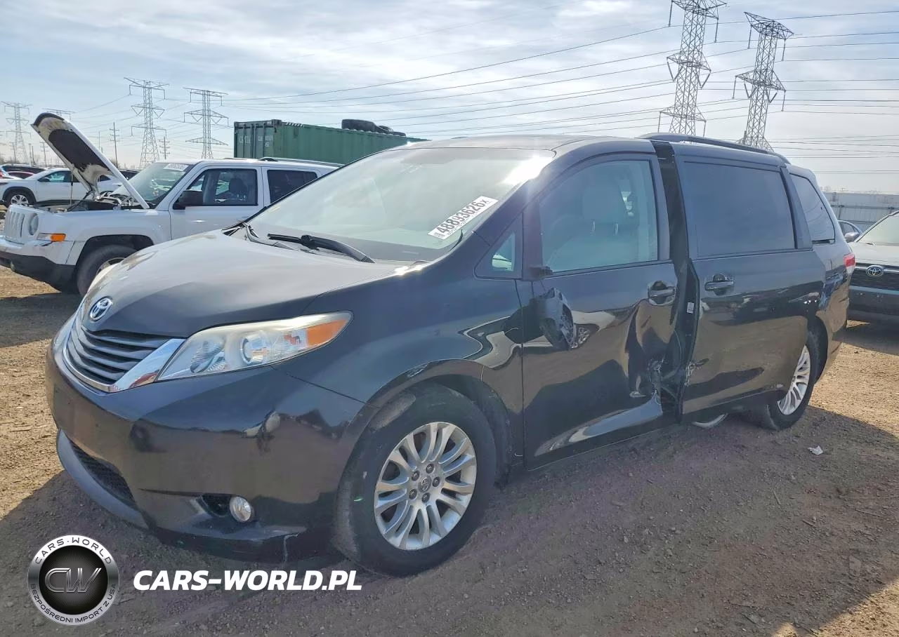 2012 Toyota Sienna Xle 8-Passenger