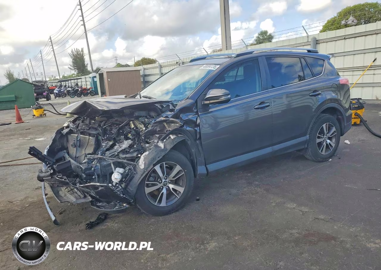 2018 Toyota Rav4 Xle – zdjęcie 1 z 13