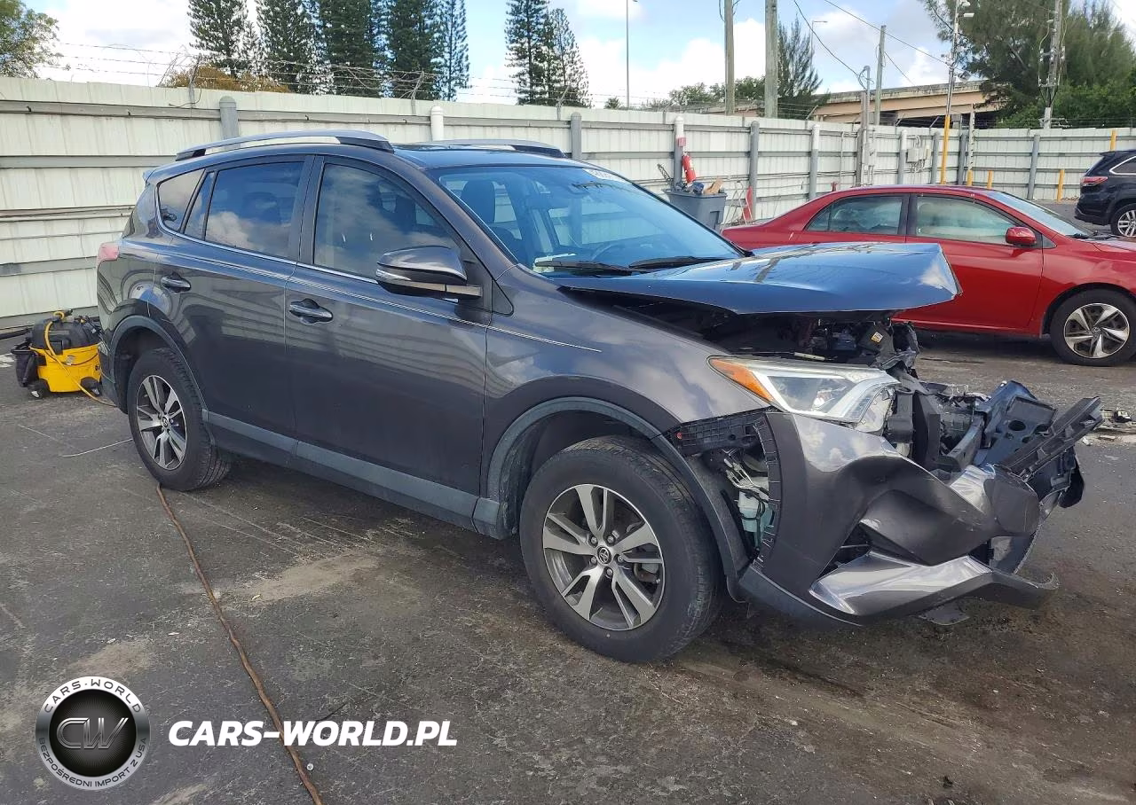 2018 Toyota Rav4 Xle VIN:JTMWFREV7JJ188349 - 4