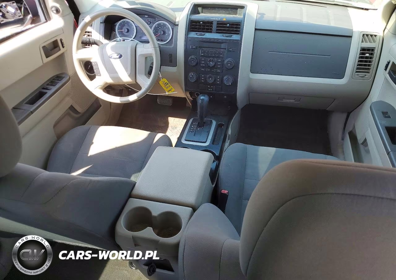 2009 Ford Escape Xls VIN:1FMCU027X9KD01657 - 8