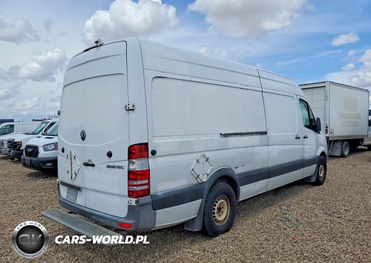 2012 Mercedes Benz Sprinter 2500 Delivery Van VIN:WD3PE8CB6C5687420 - 3