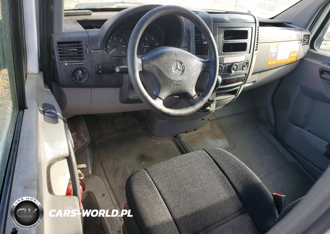 2012 Mercedes Benz Sprinter 2500 Delivery Van VIN:WD3PE8CB6C5687420 - 8
