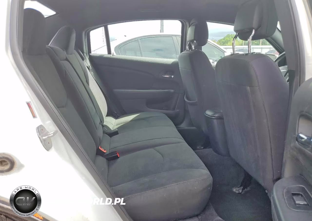 2012 Chrysler 200 Touring VIN:1C3CCBBB5CN180604 - 10