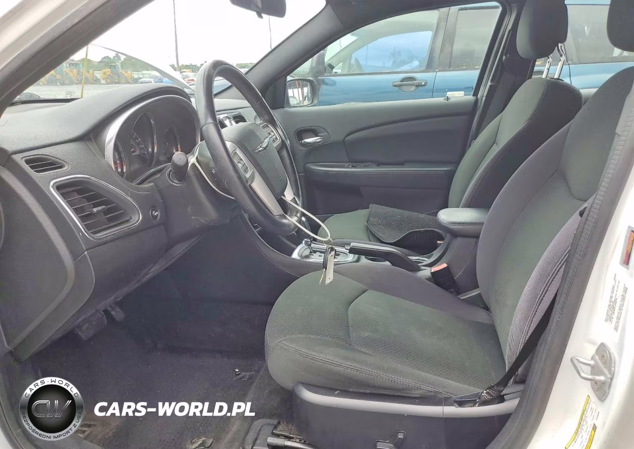 2012 Chrysler 200 Touring VIN:1C3CCBBB5CN180604 - 7
