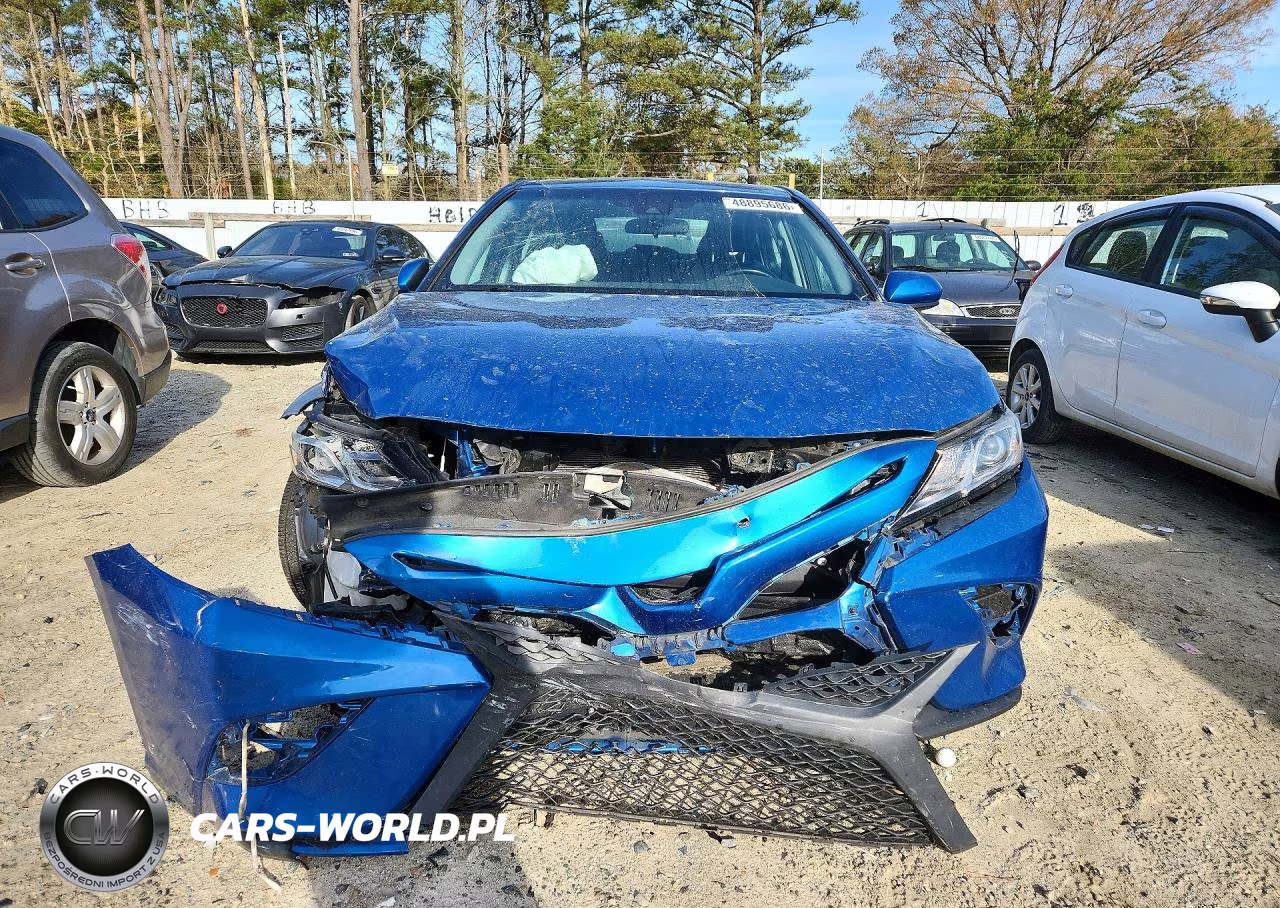 2018 Toyota Camry Se VIN:4T1B11HK9JU149871 - 5