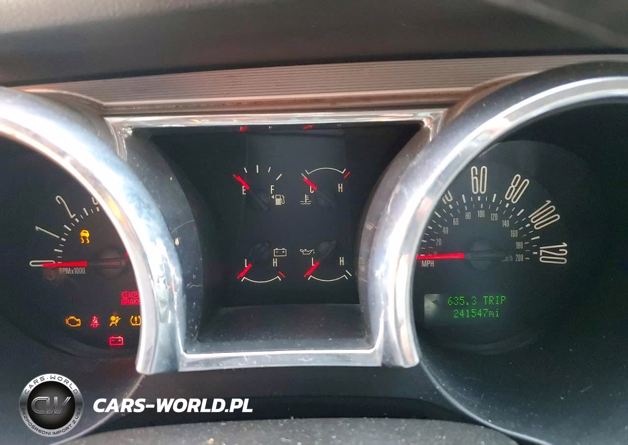 2008 Ford Mustang VIN:1ZVHT80N585120893 - 9