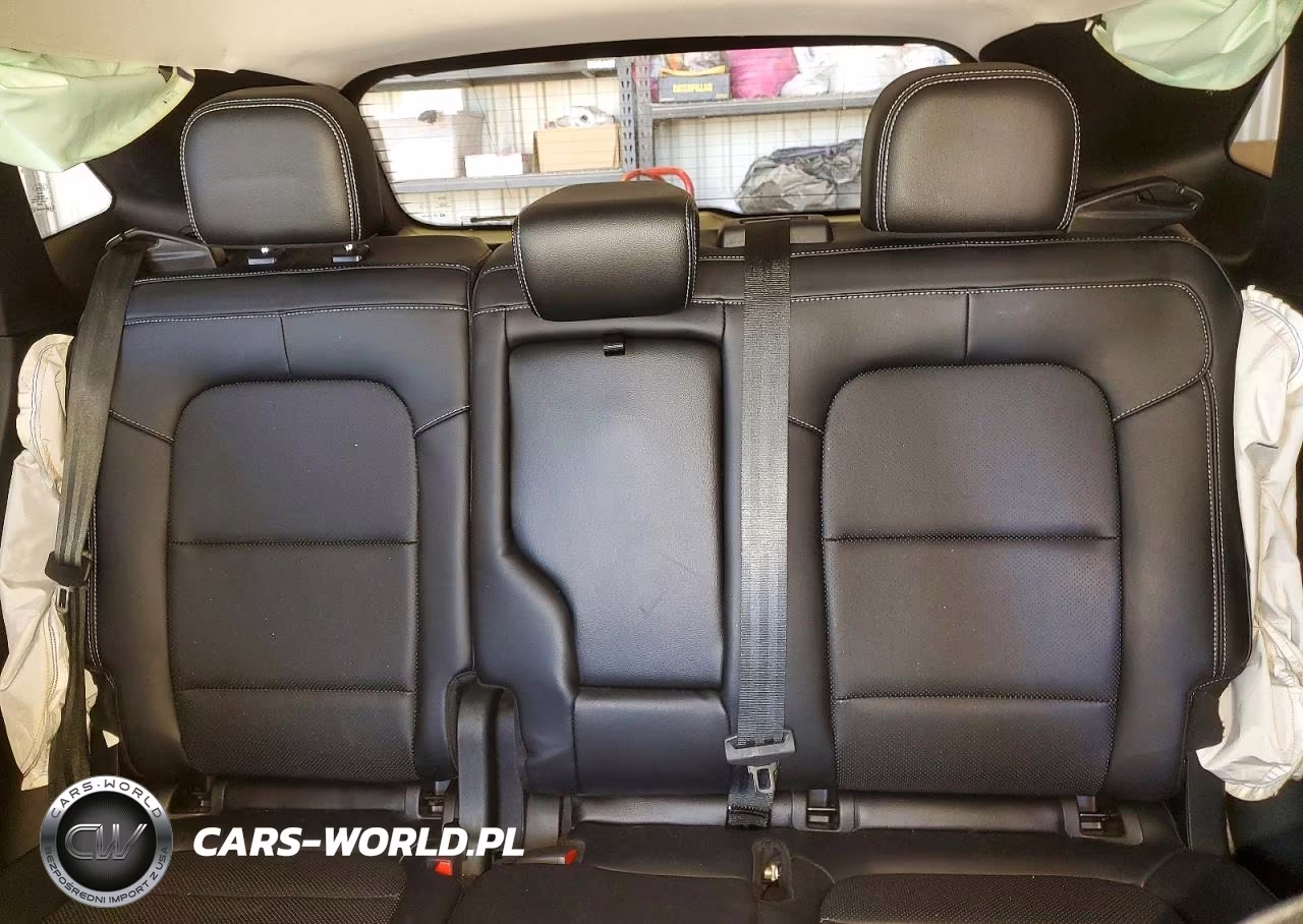 2021 Ford Escape Sel VIN:1FMCU0H64MUB16015 - 10