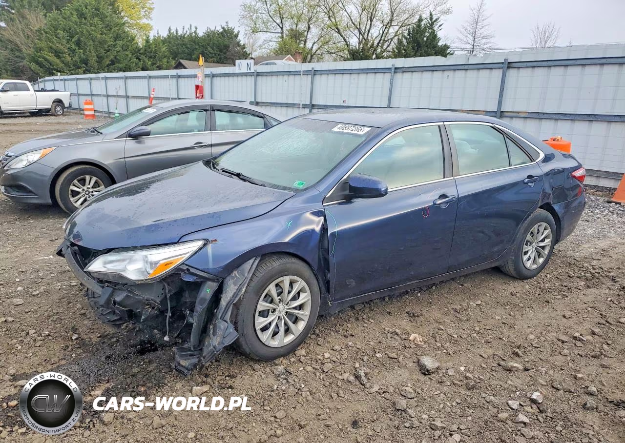 2015 Toyota Camry Le
