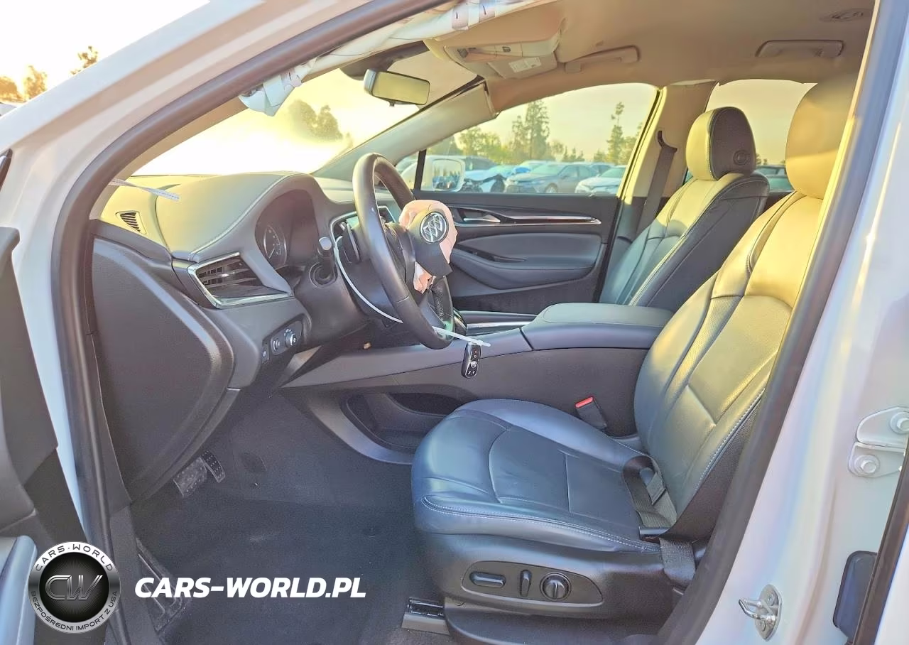2018 Buick Enclave Essence VIN:5GAERBKW2JJ228555 - 7