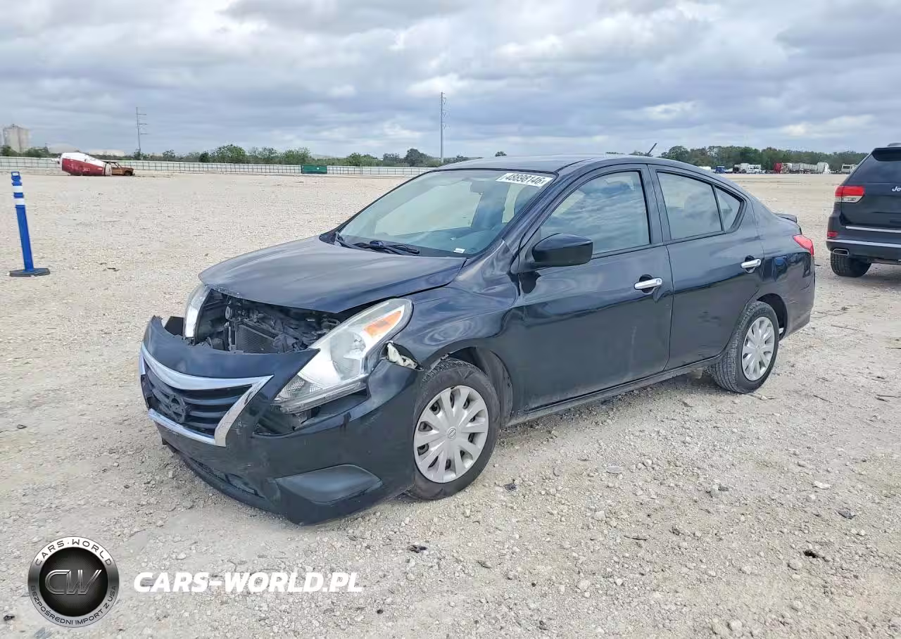 2018 Nissan Versa Sv