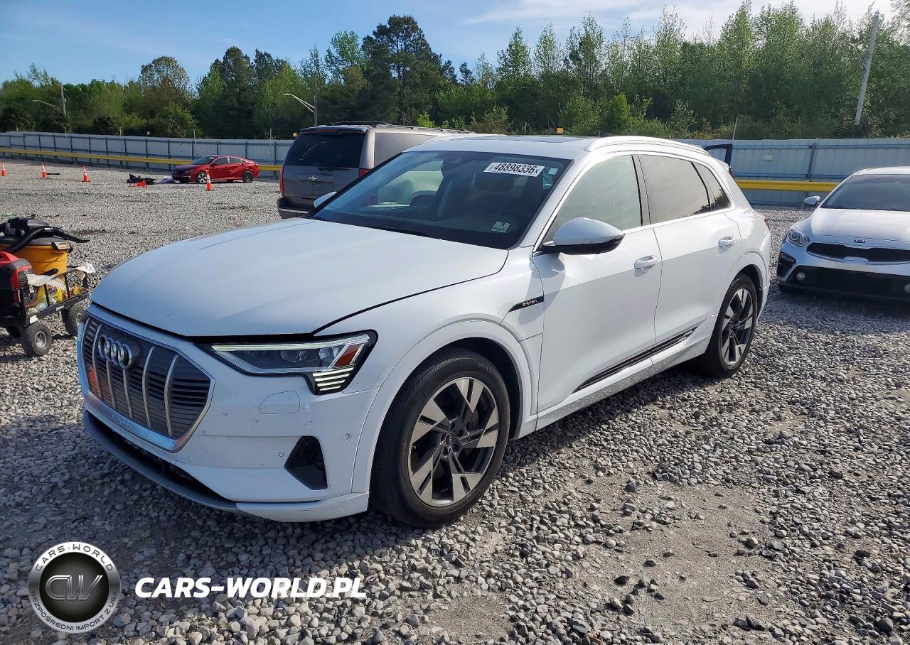 2022 Audi E-Tron Premium Plus