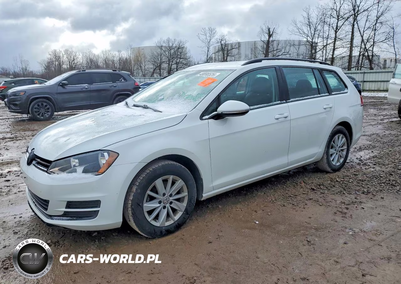 2016 Volkswagen Golf Sportwagen S