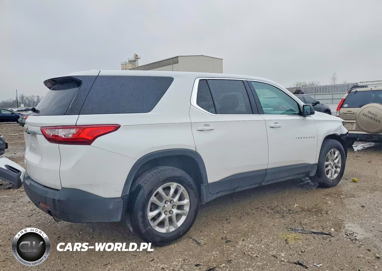 2021 Chevrolet Traverse Ls VIN:1GNERFKW4MJ210317 - 3
