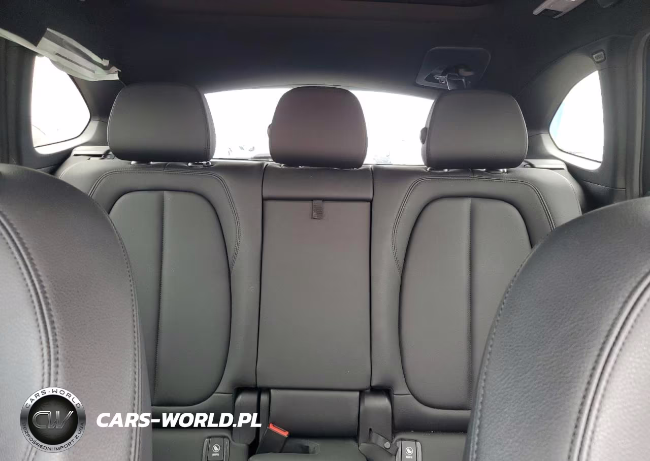 2018 BMW X1 xDrive28I VIN:WBXHT3C39J5L35007 - 10